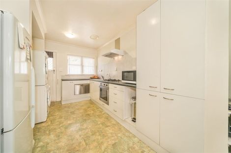 Photo of property in 5 Lane Street, Wallaceville, Upper Hutt, 5018