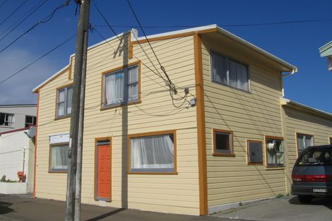 Photo of property in 9 Rua Street, Lyall Bay, Wellington, 6022