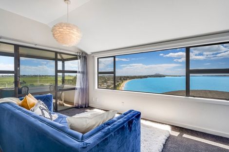 Photo of property in 1/285 Bleakhouse Road, Mellons Bay, Auckland, 2014