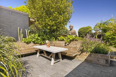 Photo of property in 92 Myres Street, Otumoetai, Tauranga, 3110