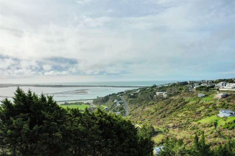 Photo of property in 20 Selleck Street, Mount Pleasant, Christchurch, 8081