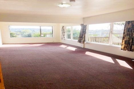 Photo of property in 1/99 Archers Road, Hillcrest, Auckland, 0629