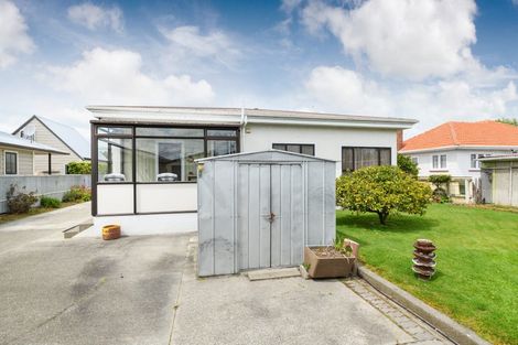 Photo of property in 25 Puriri Terrace, Roslyn, Palmerston North, 4414