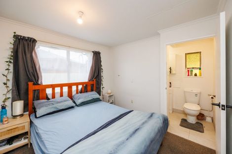 Photo of property in 5 Dundas Place, Awapuni, Palmerston North, 4412