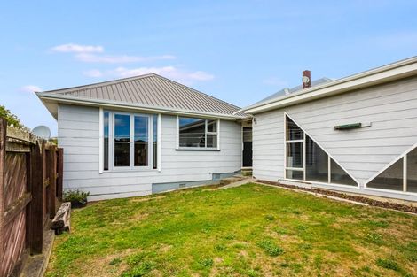 Photo of property in 21 Windley Street, Ranui, Porirua, 5024