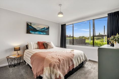 Photo of property in 4 Lovelock Street, Dallington, Christchurch, 8061