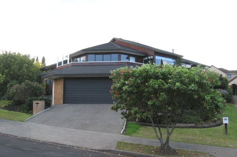 Photo of property in 7 Javelin Place, West Harbour, Auckland, 0618