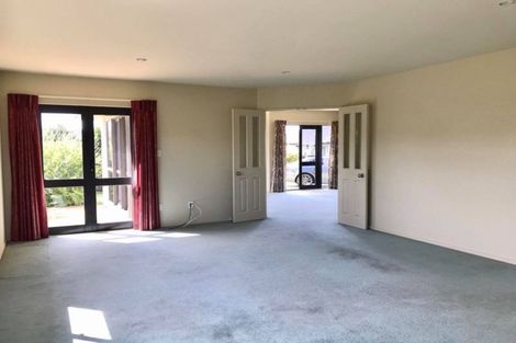 Photo of property in 36d Shelter Grove, Frankleigh Park, New Plymouth, 4310