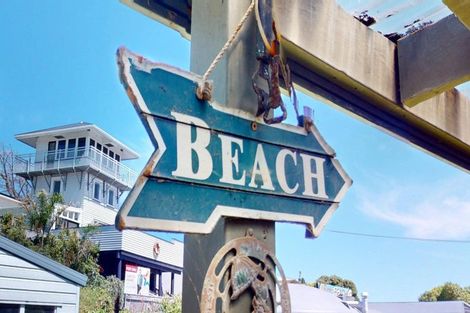 Photo of property in 647 Waitarere Beach Road, Waitarere Beach, Levin, 5510