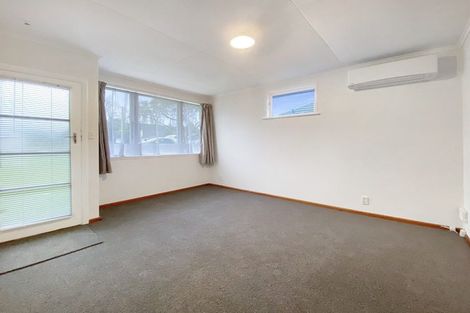 Photo of property in 2/1115 Fergusson Drive, Clouston Park, Upper Hutt, 5018
