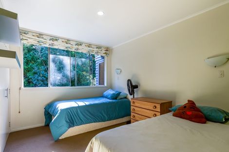 Photo of property in 4 Berne Place, Birkenhead, Auckland, 0626