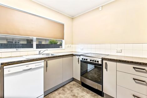 Photo of property in 1/30 Takapu Street, Henderson, Auckland, 0612