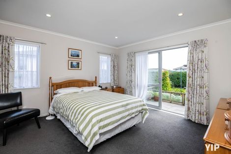 Photo of property in 229 Mark Avenue, Grenada Village, Wellington, 6037