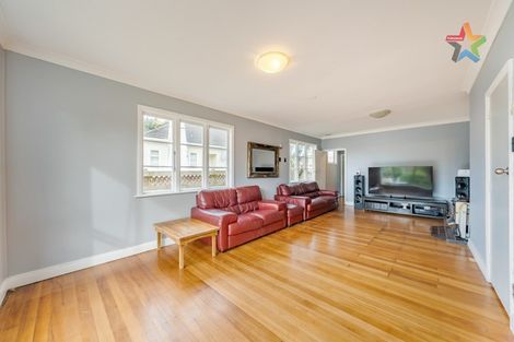 Photo of property in 5 Faulke Avenue, Wainuiomata, Lower Hutt, 5014