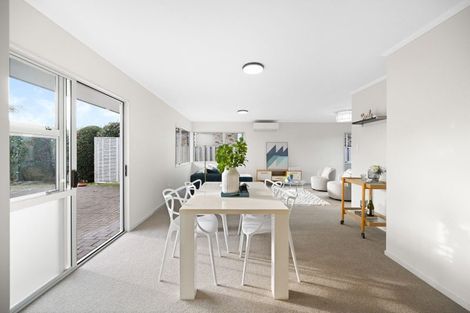 Photo of property in 34 Macmurdo Avenue, Glenview, Hamilton, 3206