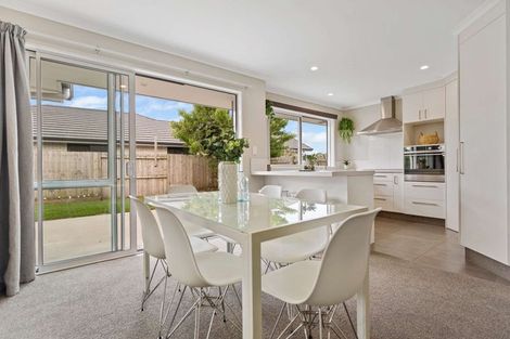 Photo of property in 12 Farrier Street, Papamoa, 3118