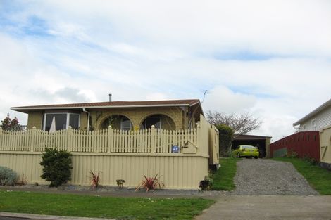 Photo of property in 5 Aratapu Street, Waitara, 4320