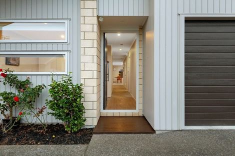 Photo of property in 15 Capstan Close, Pyes Pa, Tauranga, 3112