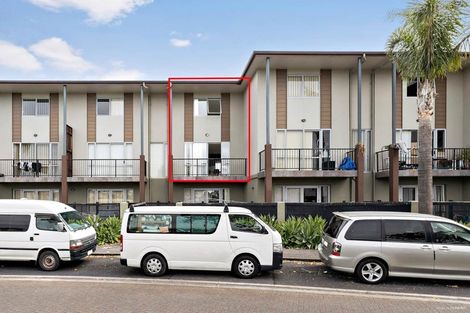 Photo of property in 12/29 Haven Drive, East Tamaki, Auckland, 2013