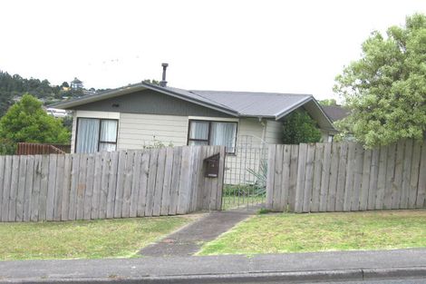 Photo of property in 3 Contessa Drive, Glenfield, Auckland, 0629