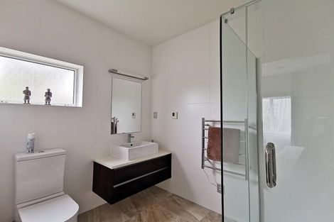 Photo of property in 12 Mural Place, Greenhithe, Auckland, 0632