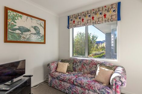 Photo of property in 9 Tui Drive, Picton, 7220