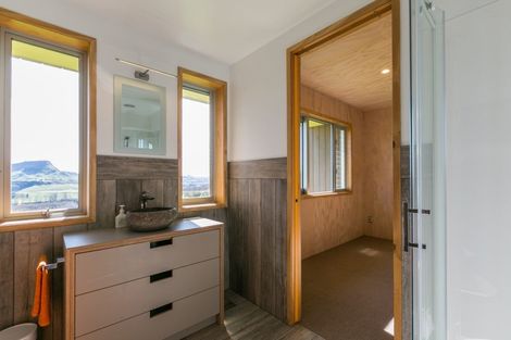 Photo of property in 157 Walcott Lane, Kahuranaki, 4295