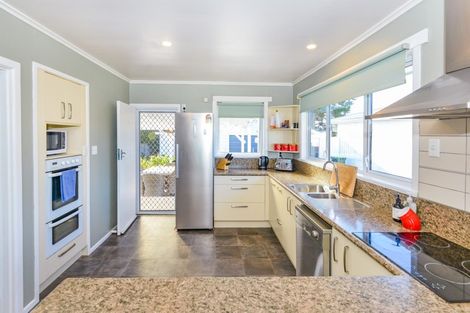 Photo of property in 706 Maxville Drive, Parkvale, Hastings, 4122