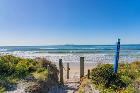Photo of property in 266b Seaforth Road, Waihi Beach, 3611