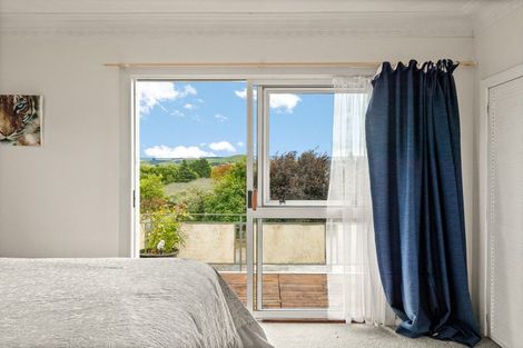 Photo of property in 35 Greenhithe Street, Waihola, Milton, 9073