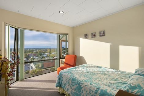 Photo of property in 8a Pelorus Street, Welcome Bay, Tauranga, 3112