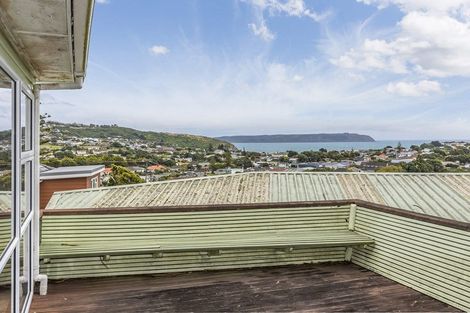 Photo of property in 15 Spur Grove, Titahi Bay, Porirua, 5022