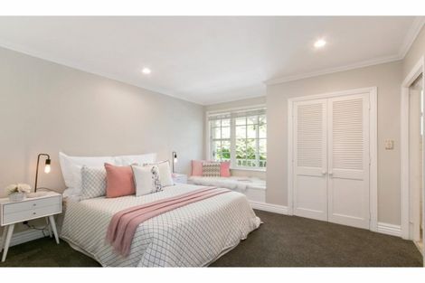 Photo of property in 91 Harbour View Road, Harbour View, Lower Hutt, 5010