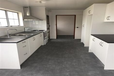 Photo of property in 4 Inverell Avenue, Wiri, Auckland, 2104