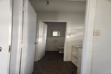 Photo of property in 2 Eden View Road, Sandringham, Auckland, 1025