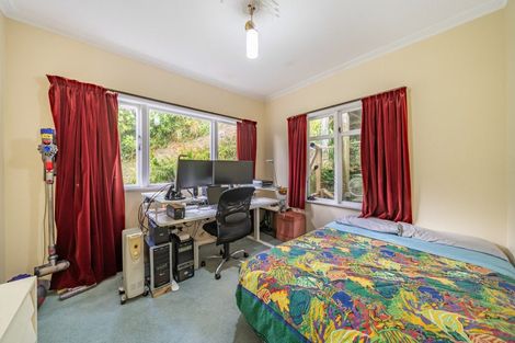 Photo of property in 35 Nottingham Street, Karori, Wellington, 6012