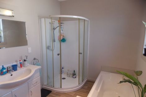 Photo of property in 21 Rewa Street, Takaro, Palmerston North, 4412