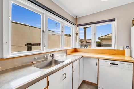 Photo of property in 6 Fairs Road, Milson, Palmerston North, 4414