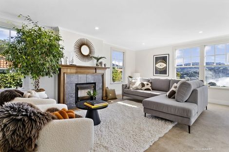 Photo of property in 41 Wadestown Road, Wadestown, Wellington, 6012