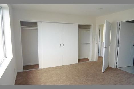 Photo of property in 32 Stephen Avenue, Henderson, Auckland, 0610