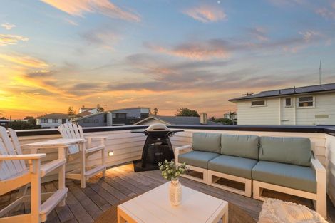 Photo of property in 22a Karewa Parade, Papamoa Beach, Papamoa, 3118