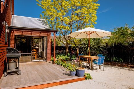 Photo of property in 94 Shields Street, Clyde, 9330