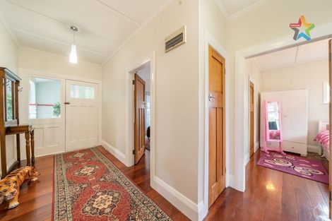 Photo of property in 122 Waiwhetu Road, Waterloo, Lower Hutt, 5011