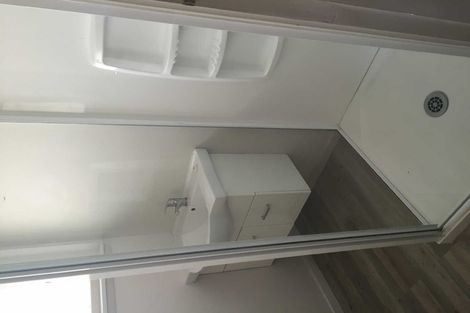 Photo of property in 104 Main North Road, Papanui, Christchurch, 8052