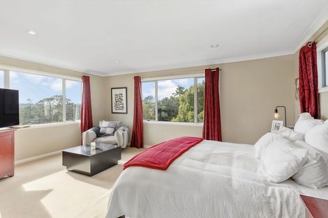 Photo of property in 168 Kittiwake Drive, Schnapper Rock, Auckland, 0632