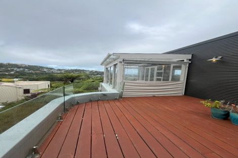 Photo of property in 11 Burma Road, Khandallah, Wellington, 6035