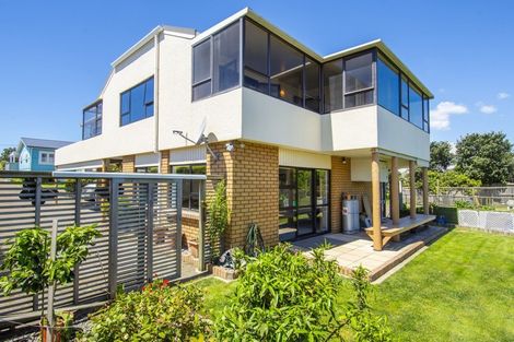 Photo of property in 6b Campbell Road, Mount Maunganui, 3116