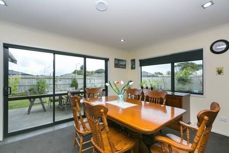 Photo of property in 1 Rawiri Drive, Bell Block, New Plymouth, 4312