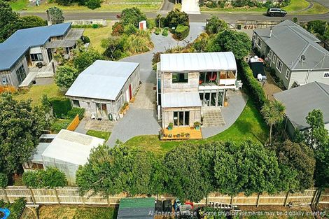 Photo of property in 30 Kent Avenue, Waitarere Beach, Levin, 5510