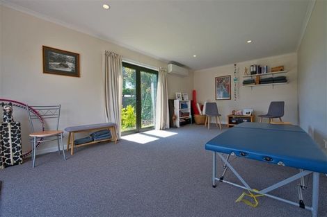 Photo of property in 114 Harold Holt Avenue, Pirimai, Napier, 4112